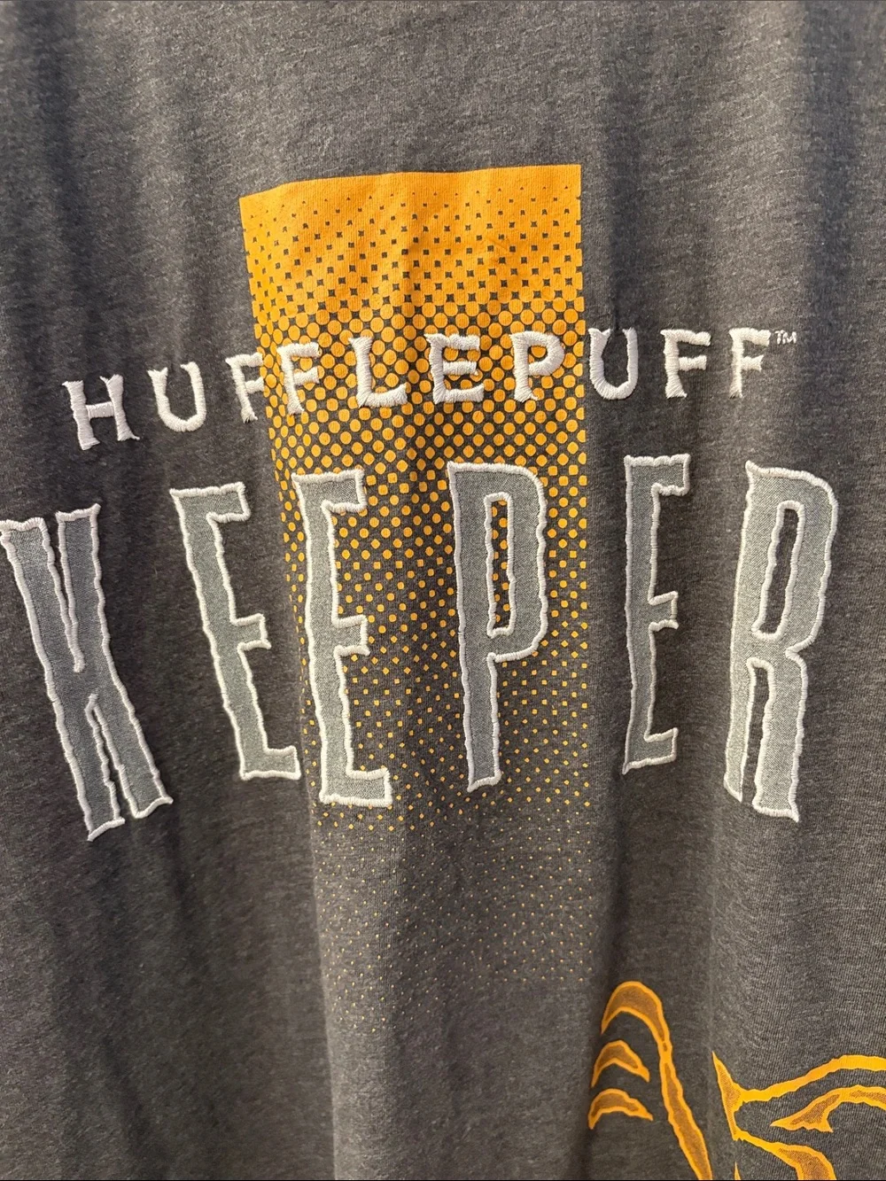 Harry Potter Hufflepuff Keeper Quidditch Logo Tee - Gray, white, orange, size M - Picture 4 of 5